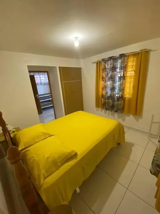 Charmante Maison Entierement Equipee Avec Piscine Et Jacuzzi Petit-Bourg 0*,